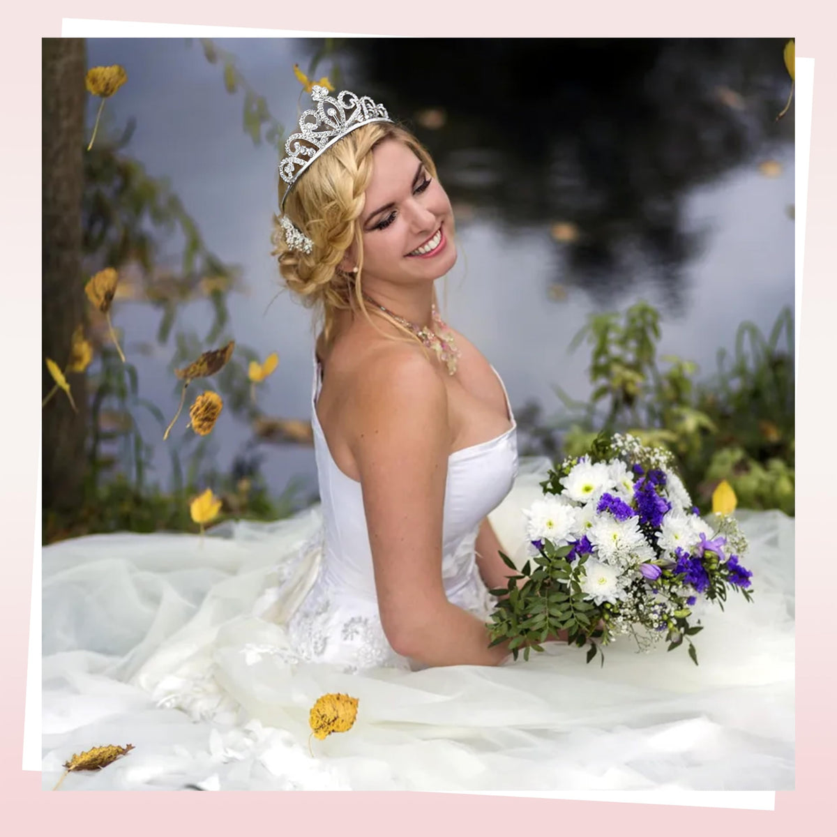 GLITJOY 16-piece set makes a thoughtful gift for royal fashion lovers.