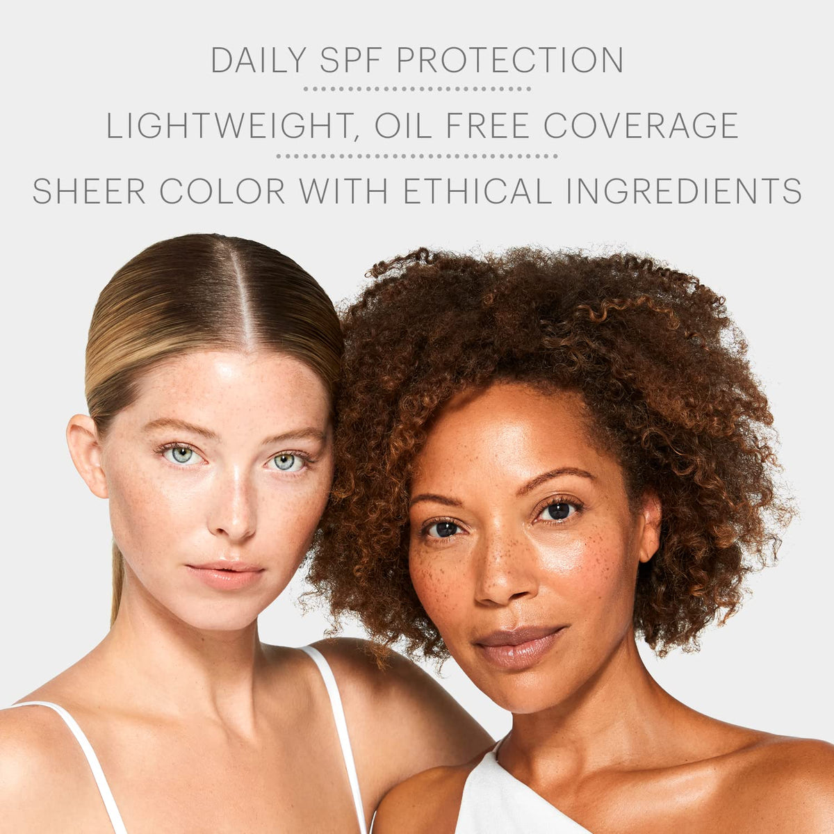 Packaging box highlights anti-pollution formula and vitamin C benefits.