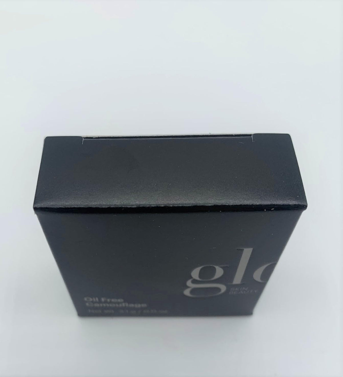 Glo Skin Beauty concealer suitable for all skin types across tones