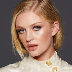 Glo Skin Beauty Under Eye Concealer Duo close-up highlighting brightening effect