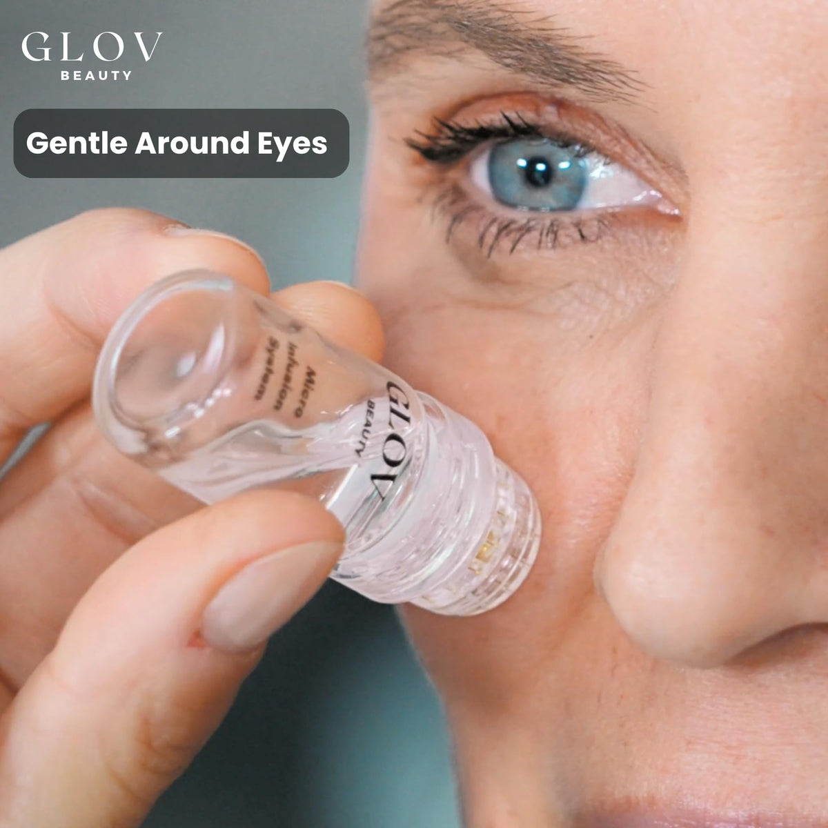 Sterile 24k gold stamp heads from Glov Beauty for hygienic use