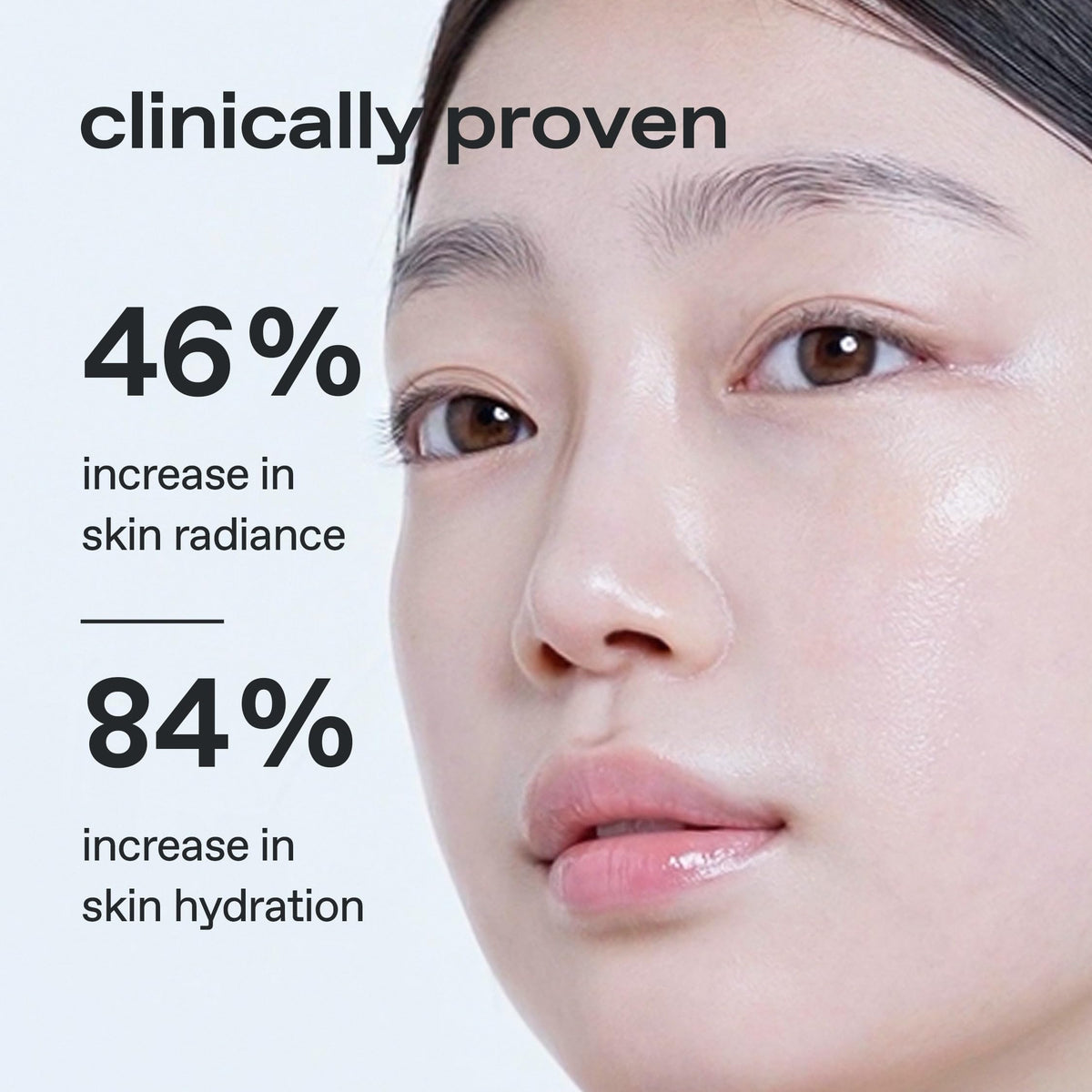 Glow Lemon Vitamin Toner watery texture, ideal for light daily care