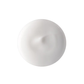 G.M. COLLIN Hydramucine cleansing milk texture closeup shows creamy formula and soothing sensation