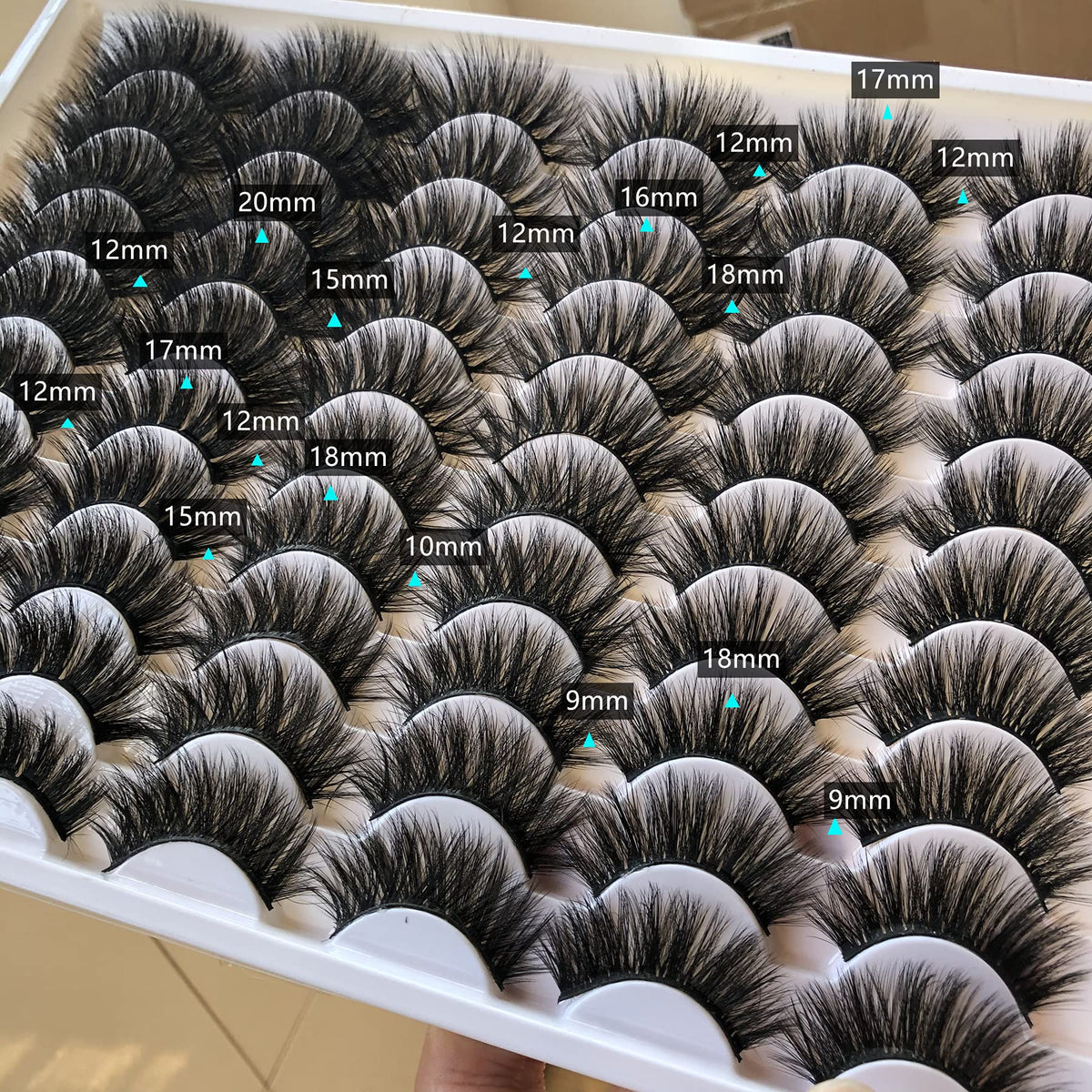 GMAGICTOBO 20mm long lashes offering 5D volume effect