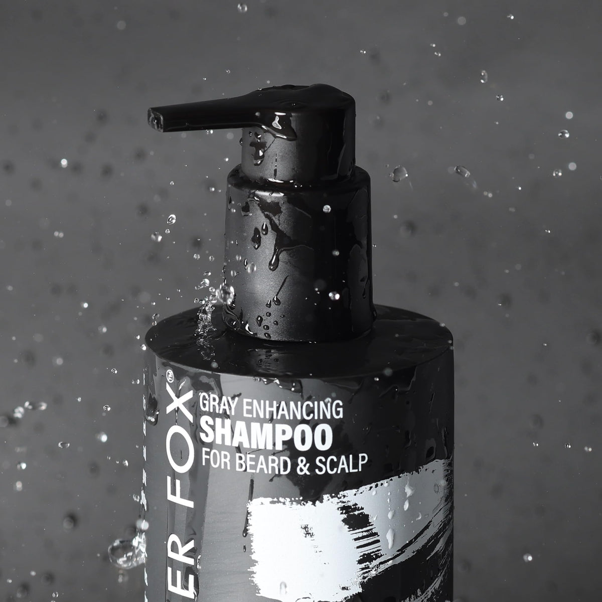 Godefroy Silver Fox Shampoo lather demonstrates brassy tone reduction potential.