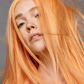 Good Dye Young peach fuzz application tool, easy coverage for even, salon-like results.