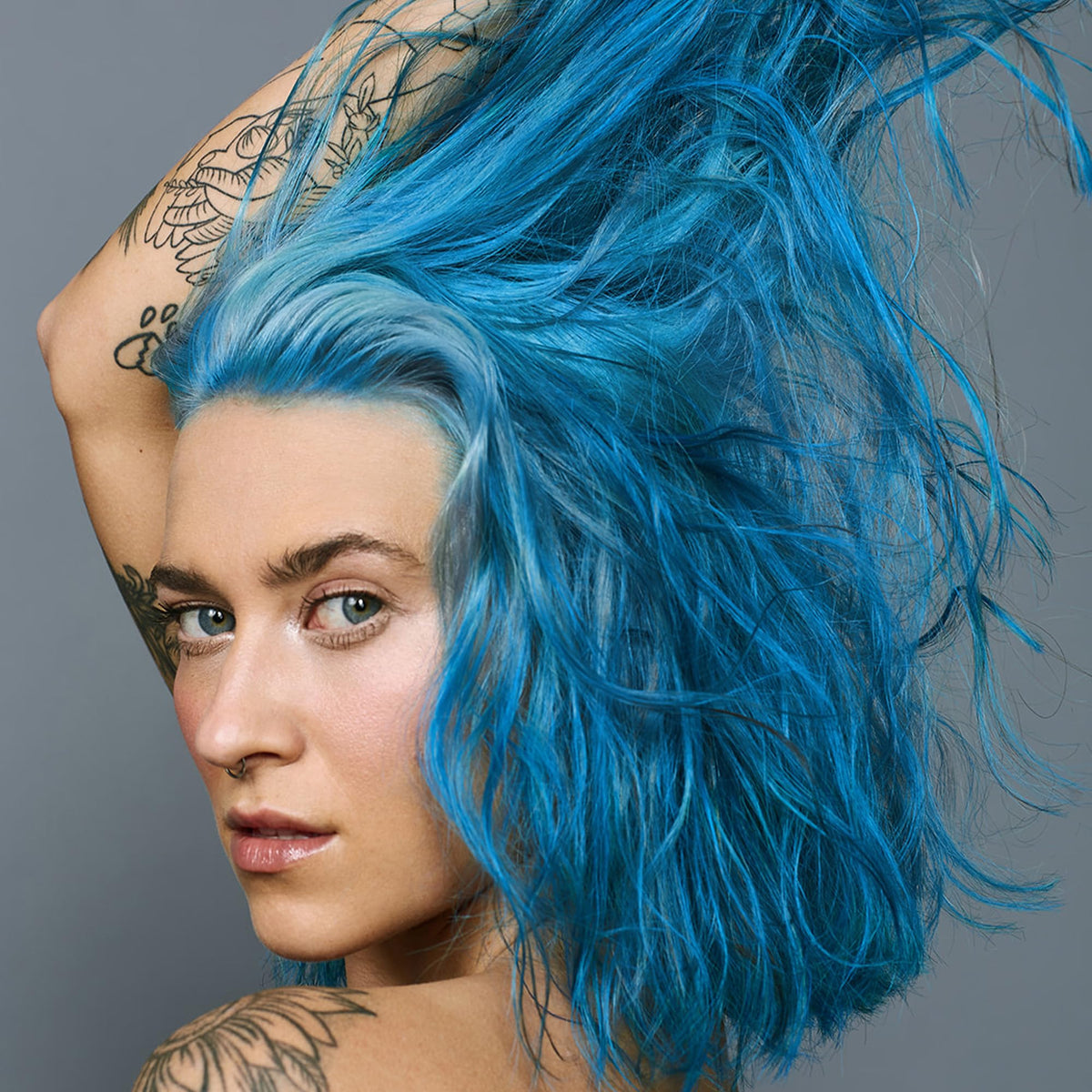 Good Dye Young Sky High Blue cream texture for easy, even application and conditioning