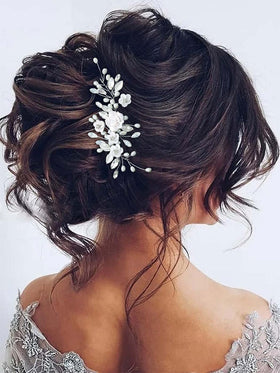 GORAIS bride hair vine provides an elegant accent for wedding looks