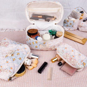 Gosect gold zipper makeup bag showcases smooth opening and premium hardware