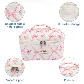Gosect travel makeup bag open with smooth gold-plated zipper.