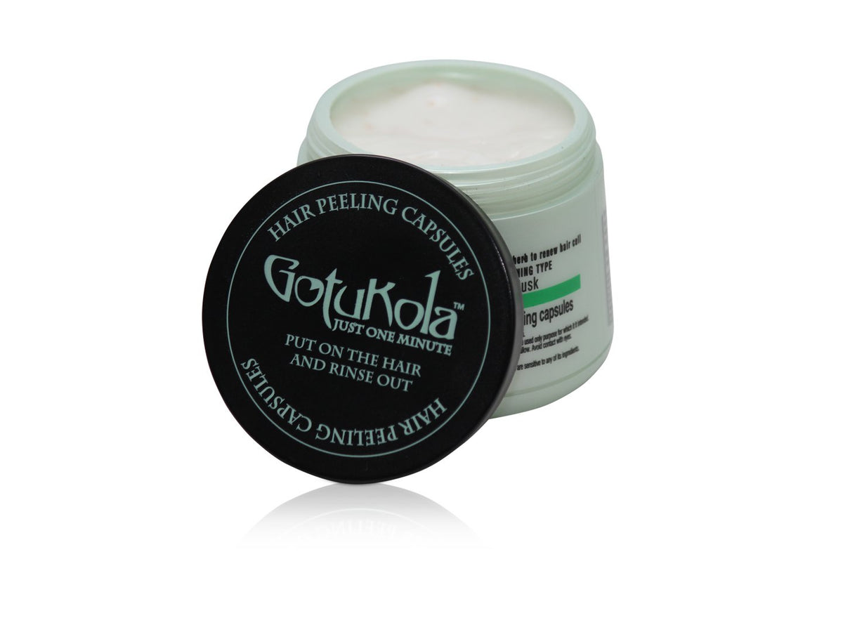 Gotukola hair mask bottle cap close-up for premium conditioning