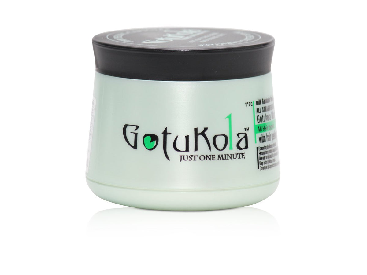Gotukola hair mask bottle pour demonstrates easy application