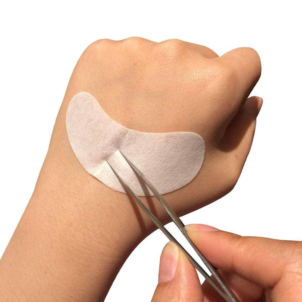 GreenLife lint-free and latex-free patches minimize irritation risk.