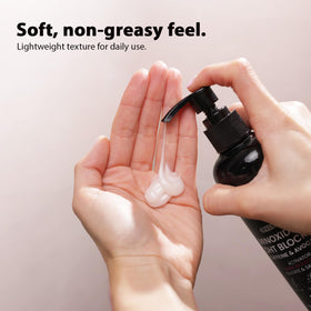 Growth Essence minoxidil shampoo daily-use bottle in bathroom.