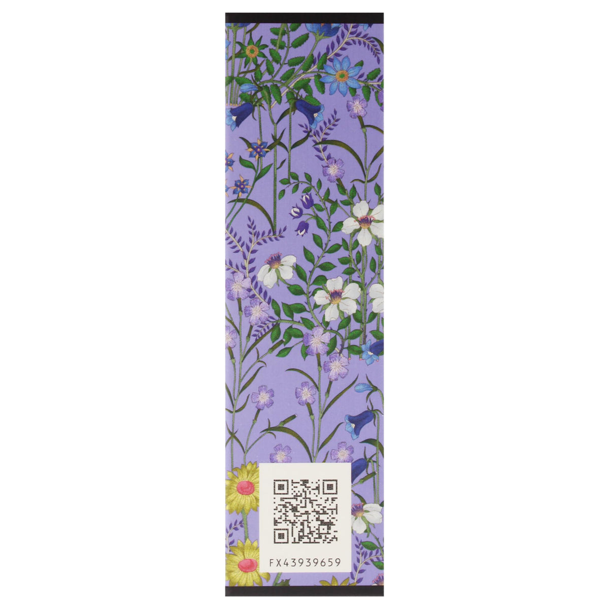 Gucci Flora Gorgeous Magnolia close-up highlights garden-inspired notes.