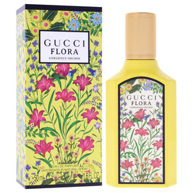 Gucci Flora Gorgeous Orchid cap detail adds a touch of sophistication to your fragrance ritual.