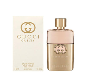 Gucci Guilty EDP spray nozzle close-up for easy application.