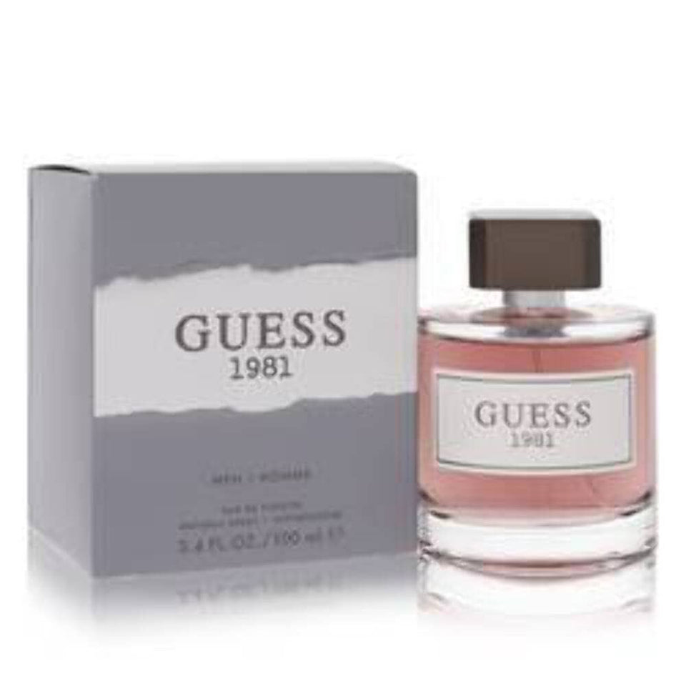 GUESS 1981 bottle front view, ideal for confident evening wear.