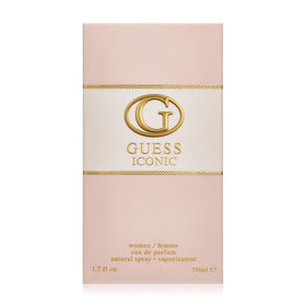 GUESS Iconic logo detail emphasizes brand elegance and recognition.