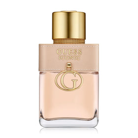 GUESS Iconic packaging box conveys a luxurious unboxing experience.