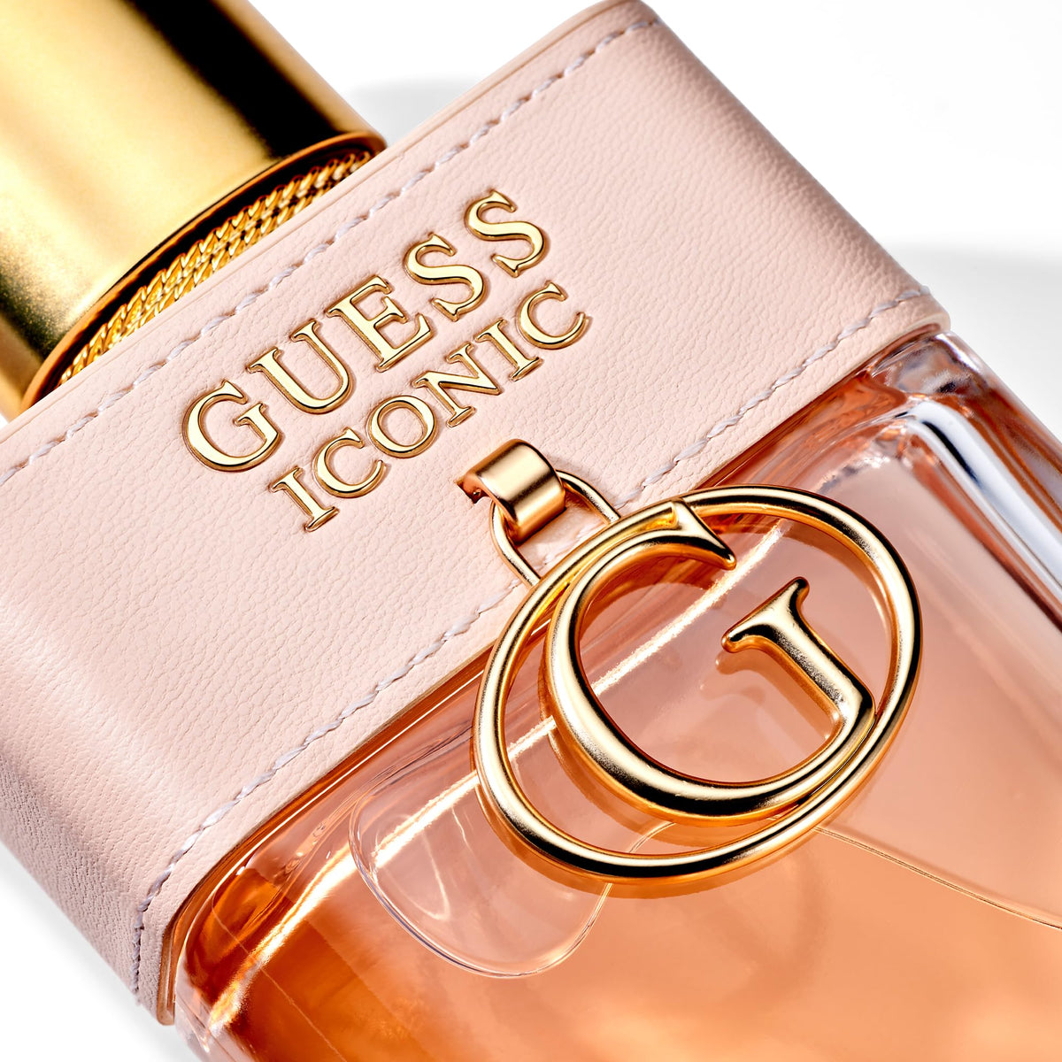 GUESS Iconic pulse point application invites effortless scent layering.