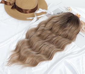 Gulagula silk lace front creates natural hairline and growth illusion.