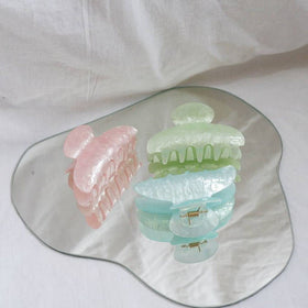 haimeikang packaging highlights hand-crafted details and quality.