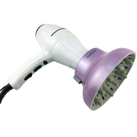 Hairizone diffuser reveals 211 air holes for thorough, faster drying.