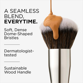 HALEYS Kabuki brush ideal for powder application and seamless blending.
