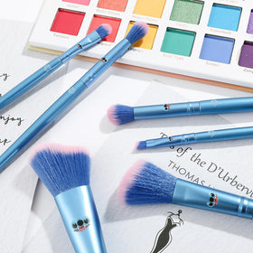 Hamowtux Stitch brush set with engraved patterns adding style and grip to your routine