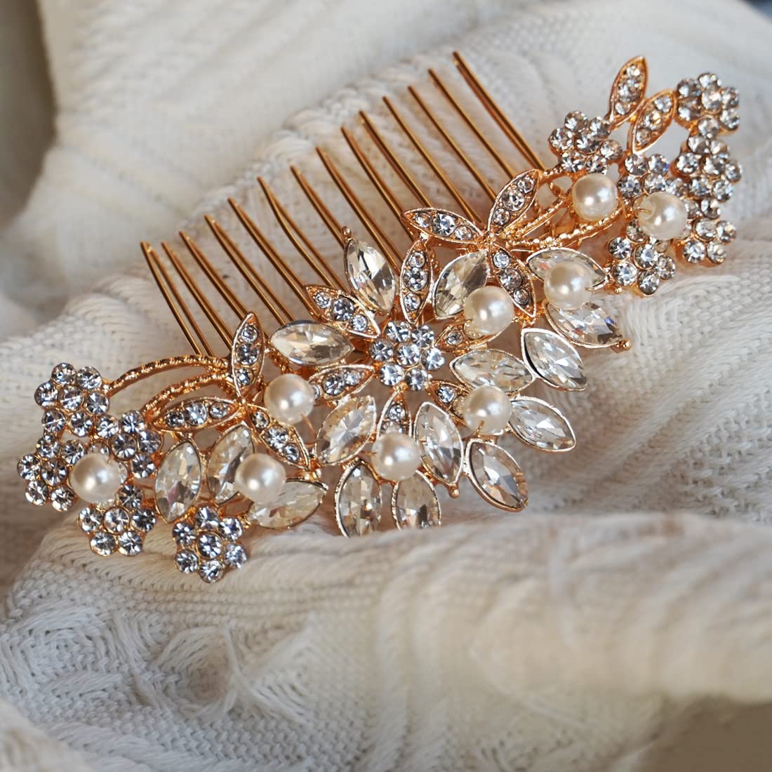 Hapibuy pearls and crystals add elegant wedding accessory sparkle