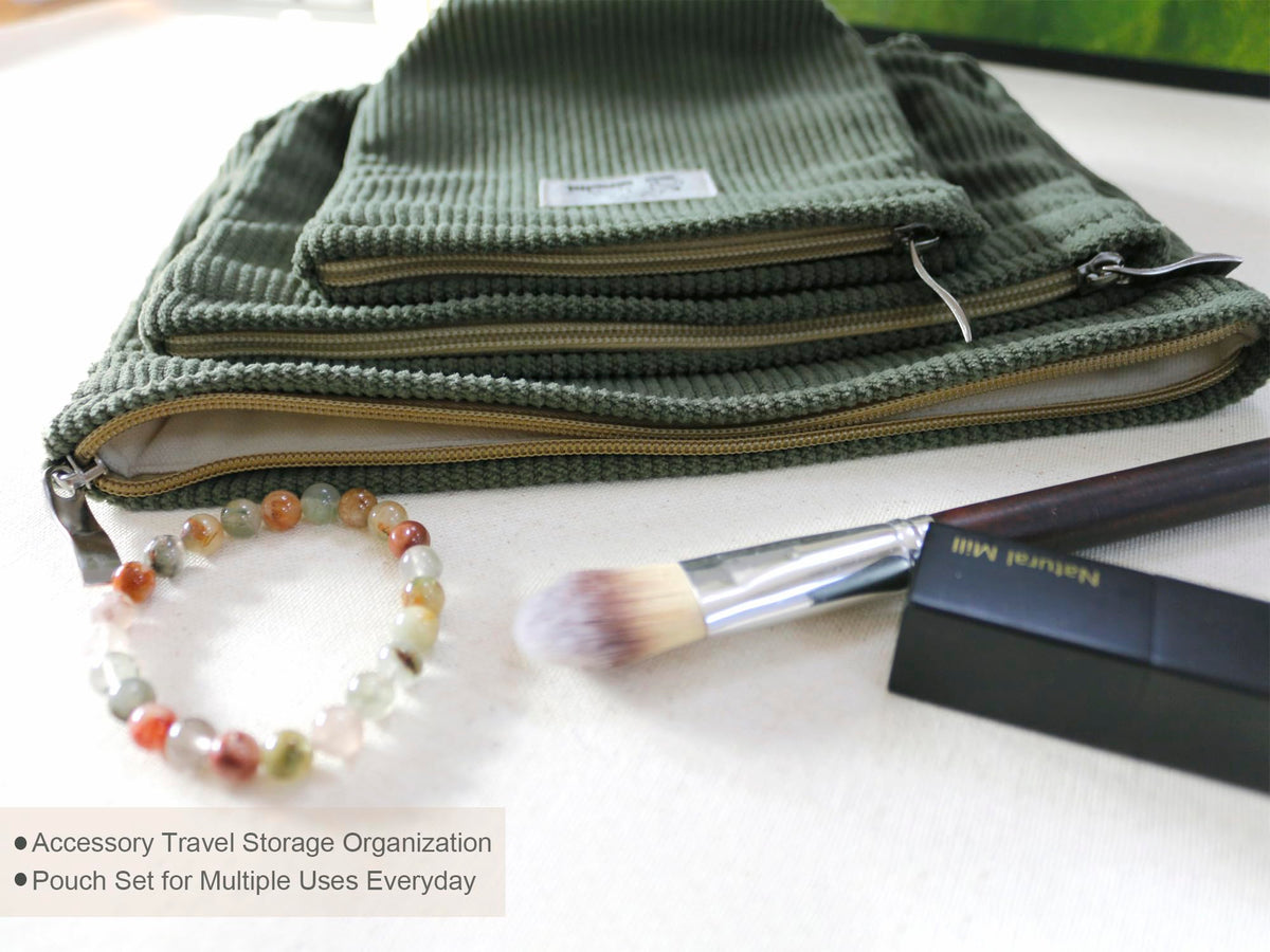HappyHeidi bag with wide mouth for quick packing.