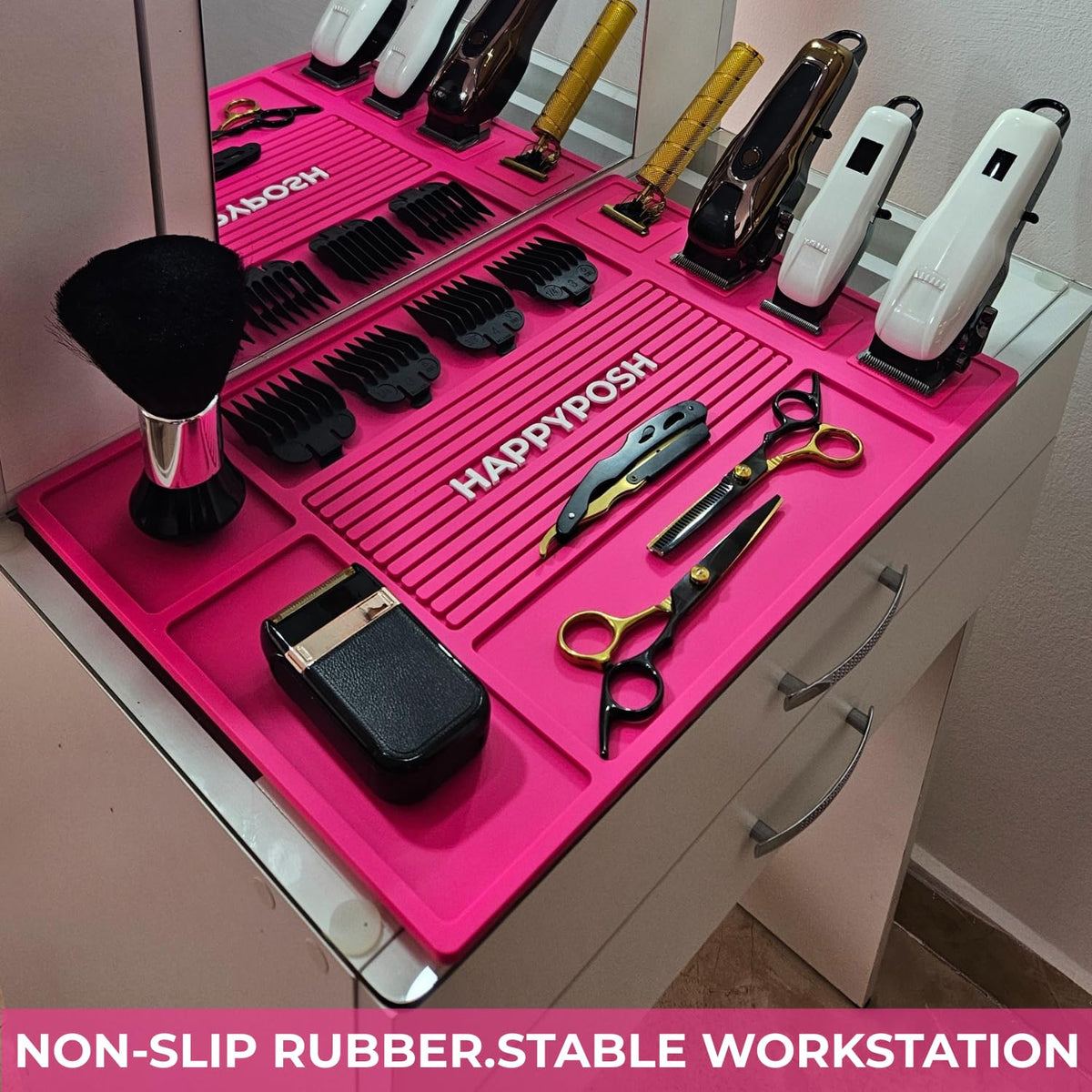 HAPPYPOSH Odor-resistant material keeps the workspace smelling fresh between clients.