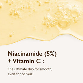 HARUHARU Wonder Centella ingredients Niacinamide, Vitamin C, and Squalane for hydration.