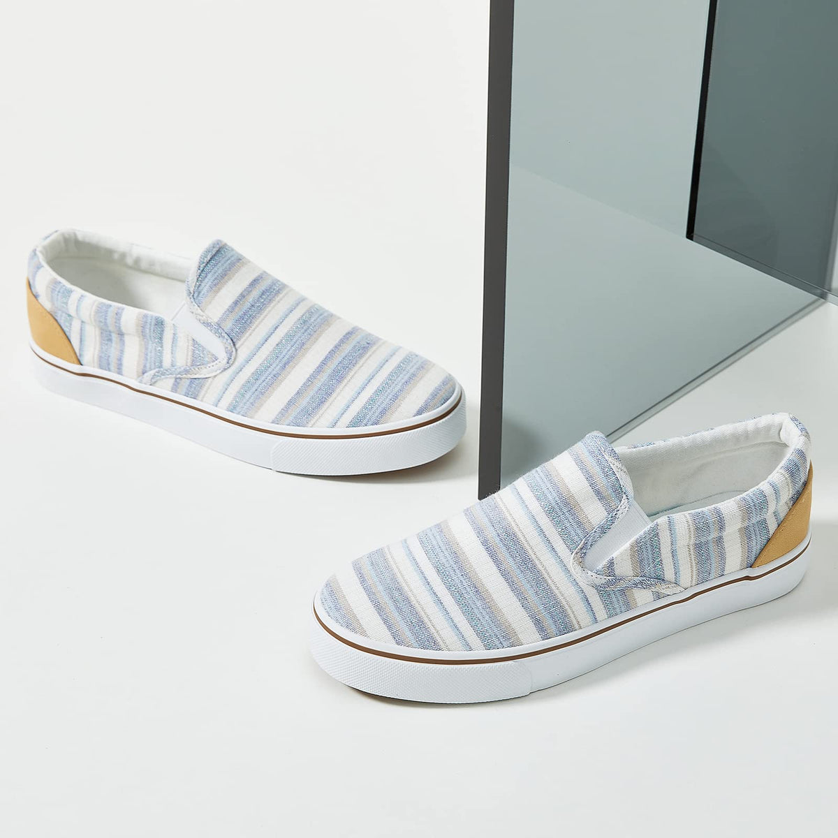 Hash Bubbie light blue stripes shoes offer secure fit without being tight for comfort