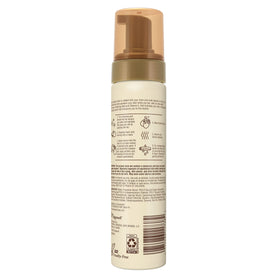 Hawaiian Tropic Sunless Tan Foam quick-dry dispense enables easy application.