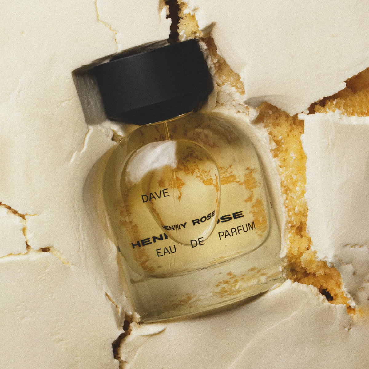 Henry Rose Dave application on wrists and neck activates scent with heat