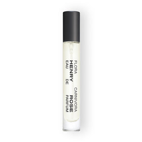 Henry Rose Flora Carnivora bottle front, ideal for on-the-go refreshment.