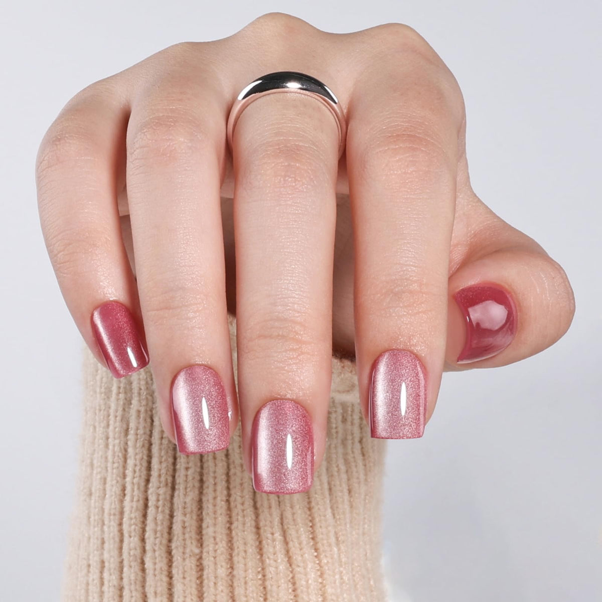 Herlight long-wear cat eye nails up to seven days with glue