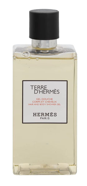 Generous foam forms on skin from Terre d’Hermes shower gel