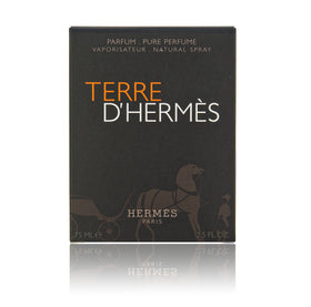 Hermès Terre D'Hermes close-up emphasizes citrus, pepper, and cedar for versatile wear