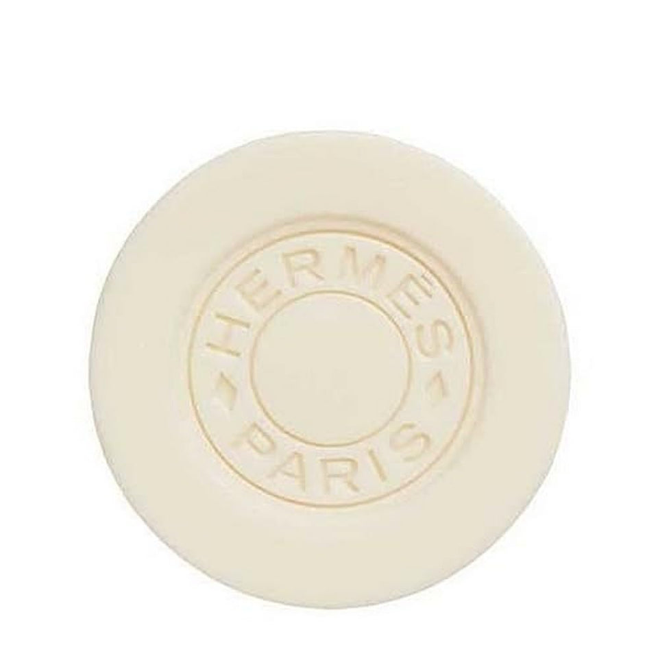 Hermès Terre D’Hermès perfumed soap bar 100g, refined cleansing and light fragrance.