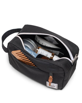 Herschel Chapter Travel Kit side handle enables easy carrying between destinations