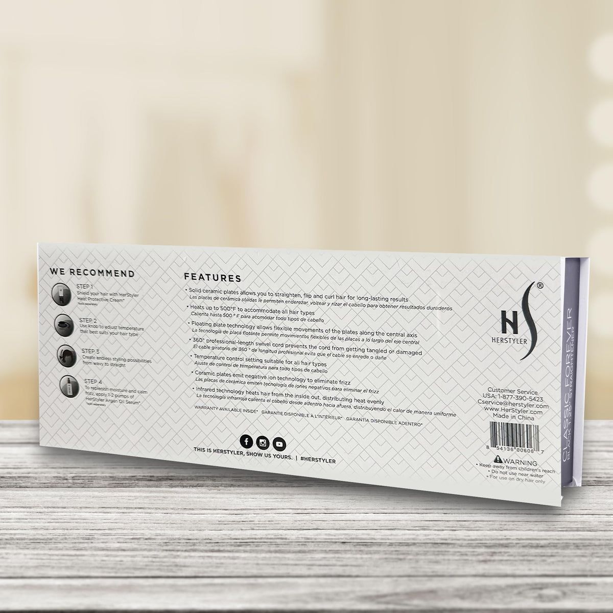 Herstyler Superstyler Onyx salon-finish look with everyday ease.