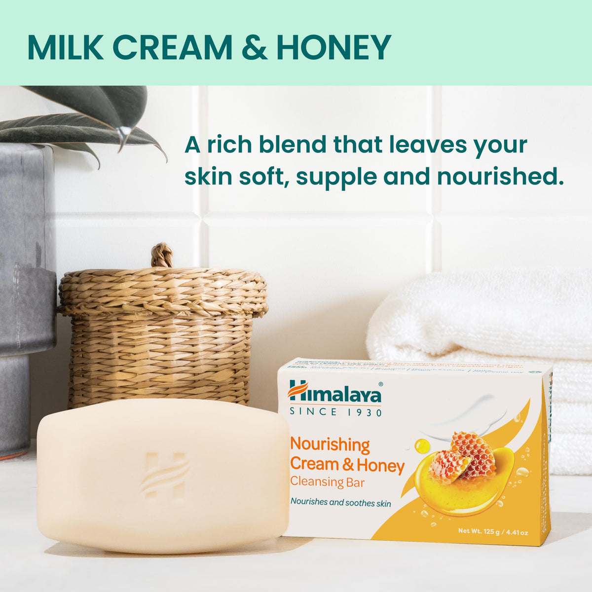 Himalaya cleansing bar lather close-up with creamy bubbles and mild cleansing