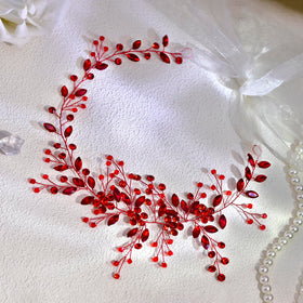 HNYYX Bridal Headpiece with Ribbon shows secure wear on your wedding day.