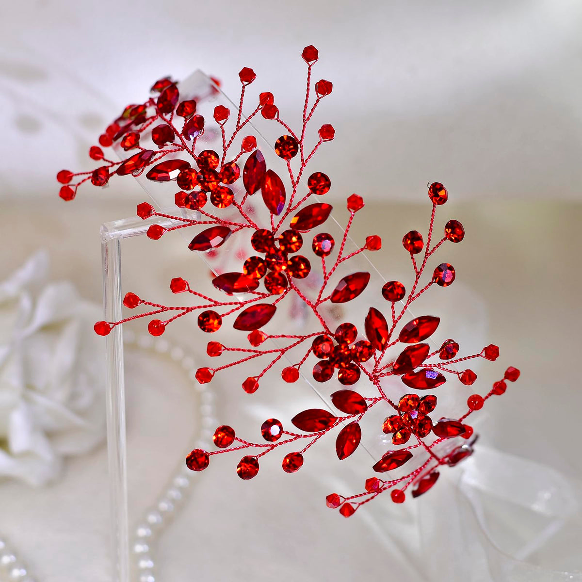 HNYYX Red Silk Thread Headband close-up highlights classic design and vivid crystals.
