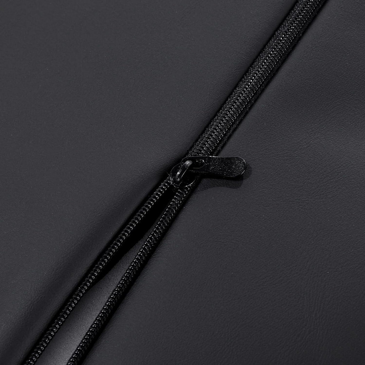 HOMBYS pillow use cue image illustrating versatility for back and stomach sleeping