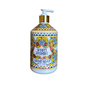 Villa Flora fragrance notes image highlights sea salt verbena and orange notes.