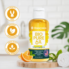 Lifestyle pregnancy shot with Honeyskin Bio Pure Oil for skin support